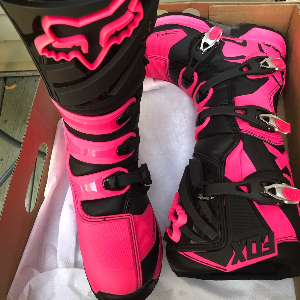 Brand New Black & Pink Fox racing Comp 5 MX boots